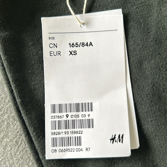 H&M hoodie - Picture 3 of 4